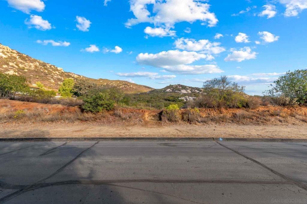 87 Presilla Dr, Jamul