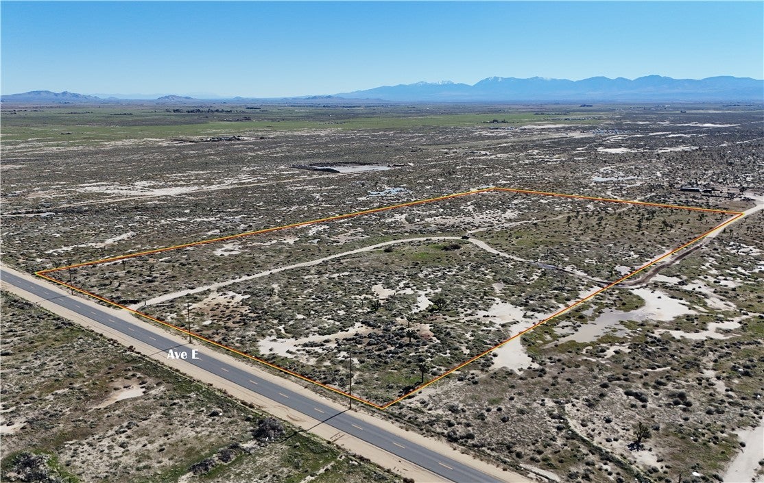 Photo of Listing #IV26000925