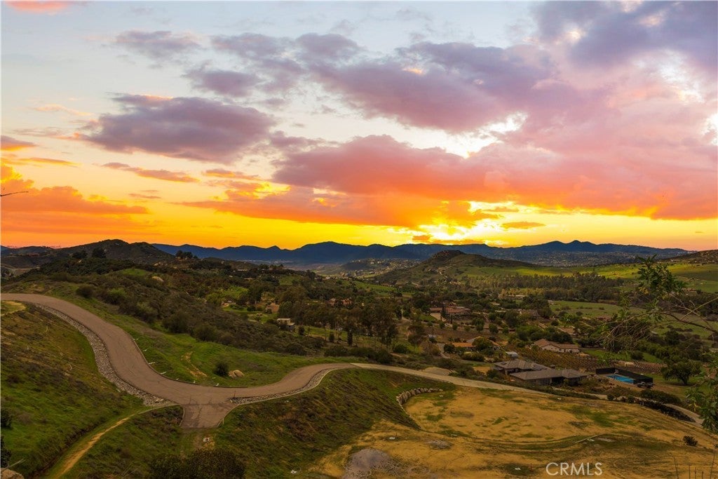 Photo of Listing #ND26002446