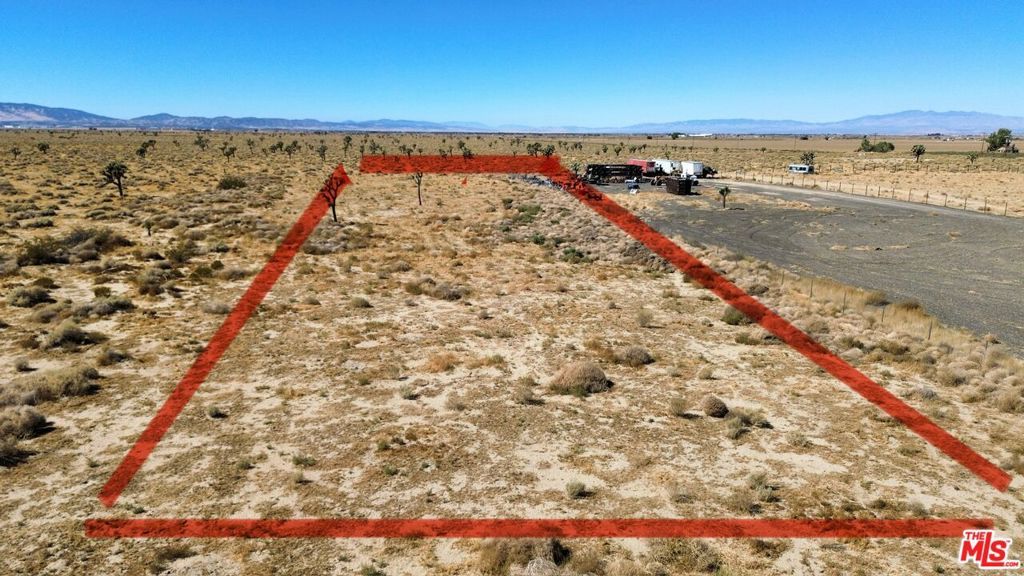 Photo of Listing #26637975