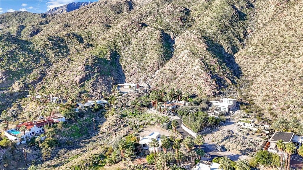 1870 S Crestview, Palm Springs