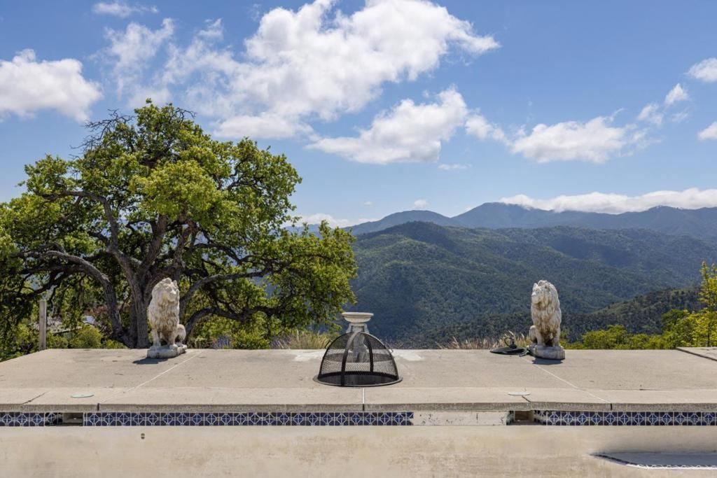 35000 Sky Ranch Road, Carmel Valley