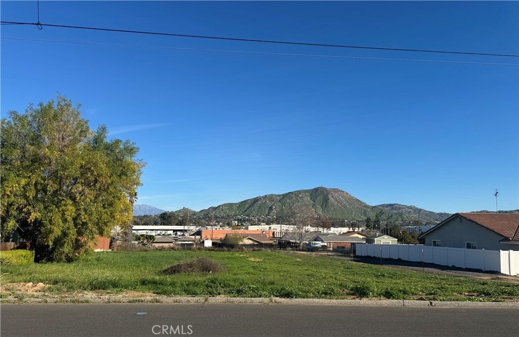 Photo of Listing #IV26010772