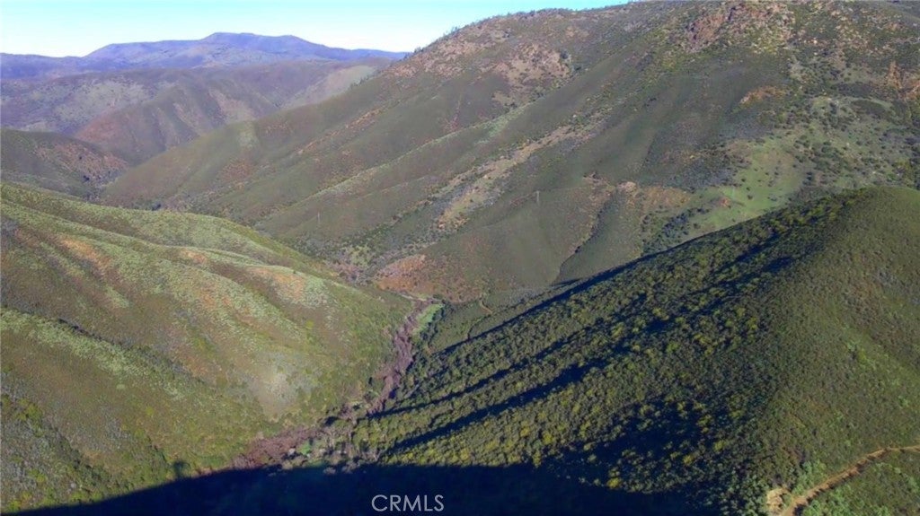 270 Undisclosed Road, Mariposa