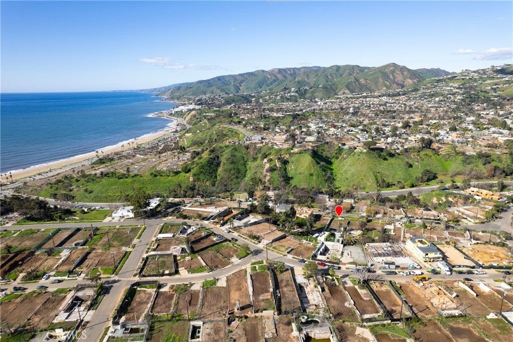 Photo of Listing #OC26007267