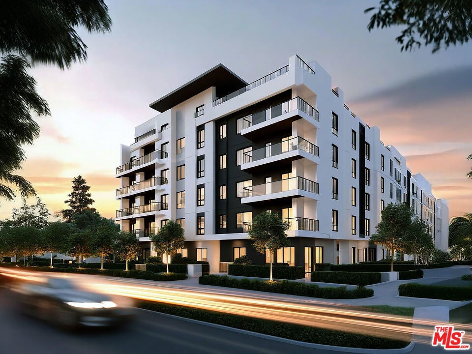 Photo of Listing #26639493