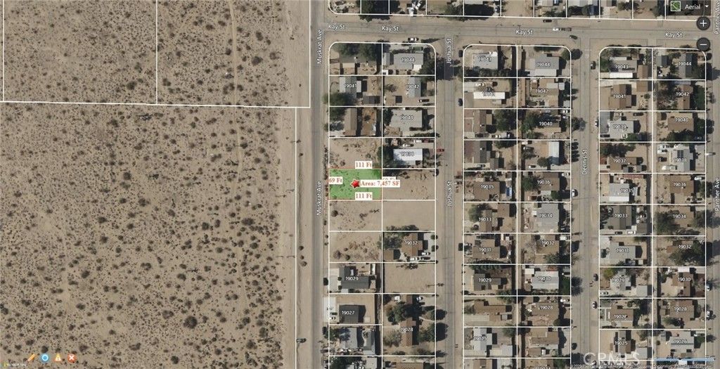 Muskrat Avenue, Adelanto