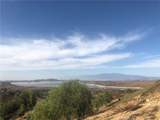 20893 Mandeville, Perris