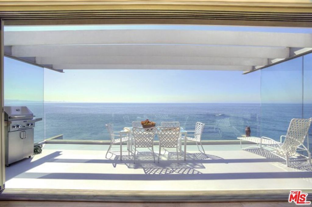 19854 Pacific Coast Highway, Malibu