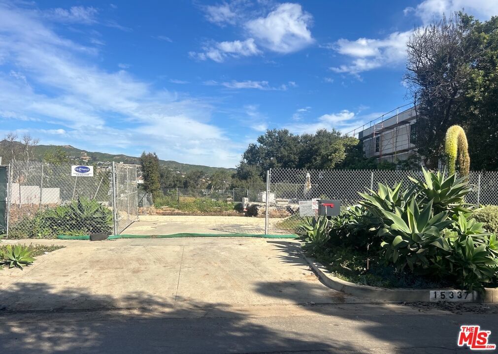 Photo of Listing #26643687