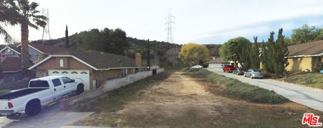 22908 White Pine Place, Saugus