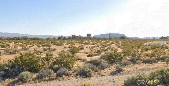 Telstar Court, Yermo