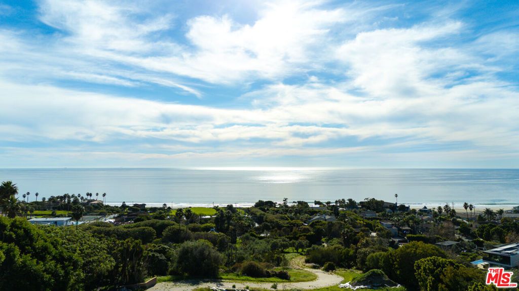 30601 Morning View Drive, Malibu