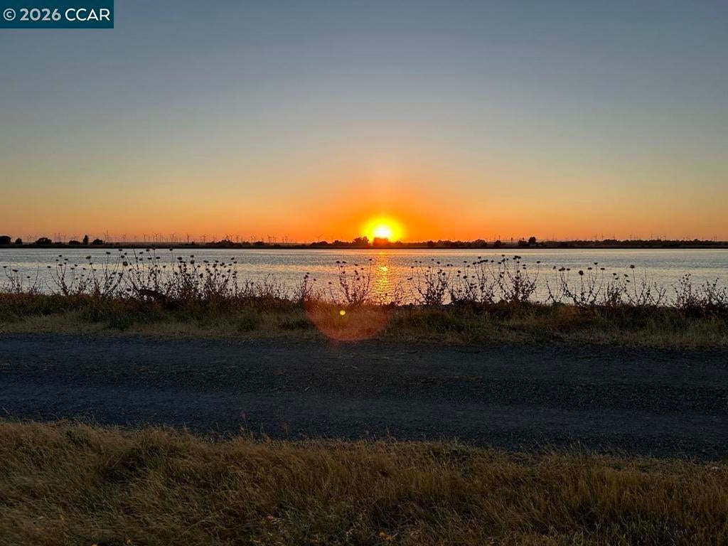 Photo of Listing #41122646