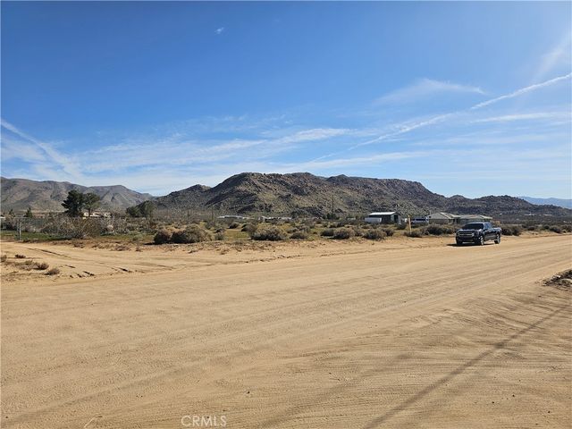 Japatul, Apple Valley