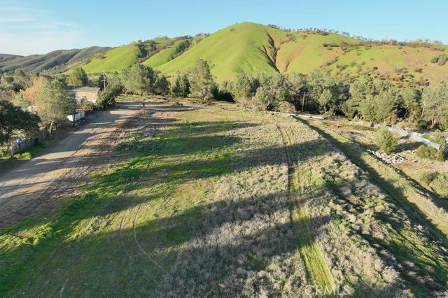 3150 Ciwa, Clearlake