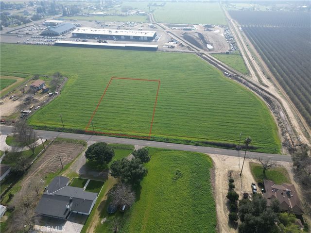 2 W Belcher Ave Avenue, Merced