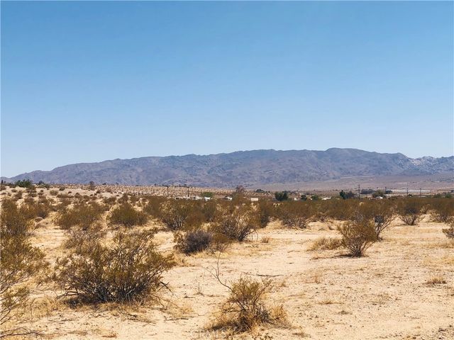 Near Emerald Drive, 29 Palms