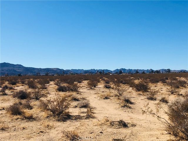 1 Todd Lane, 29 Palms
