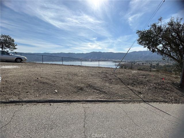 Sunnyslope Avenue, Lake Elsinore