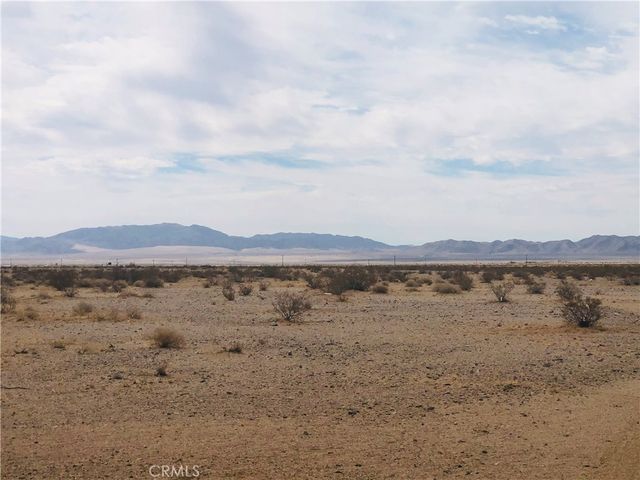 Near Raymond, 29 Palms