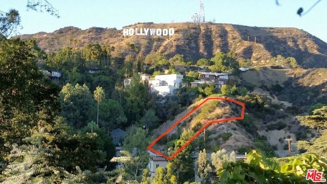 6053 Rodgerton Drive, Los Angeles