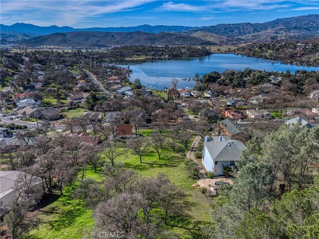 18954 Deer Hill Road, Hidden Valley Lake