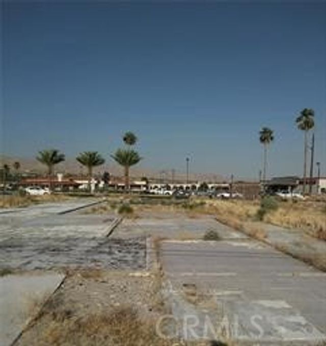 13105 Palm, Desert Hot Springs