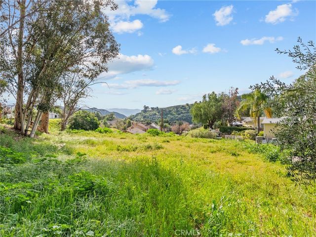Cottage Glen Drive, Castaic