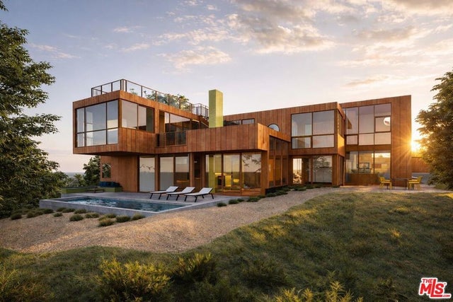 630 Palmera Avenue, Pacific Palisades