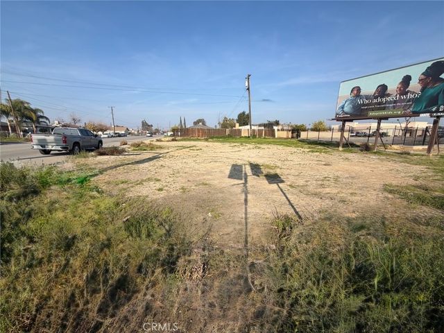 1000 E California, Bakersfield