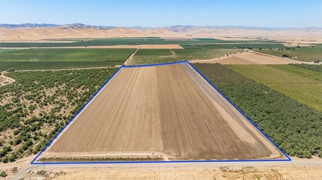 Schmidt Road, Gustine