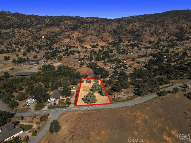 26981 Oakflat, Tehachapi