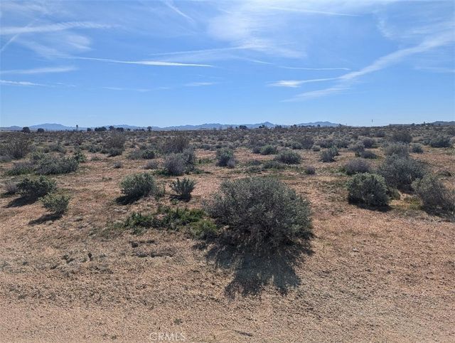 Near Indian Wells, Hinkley
