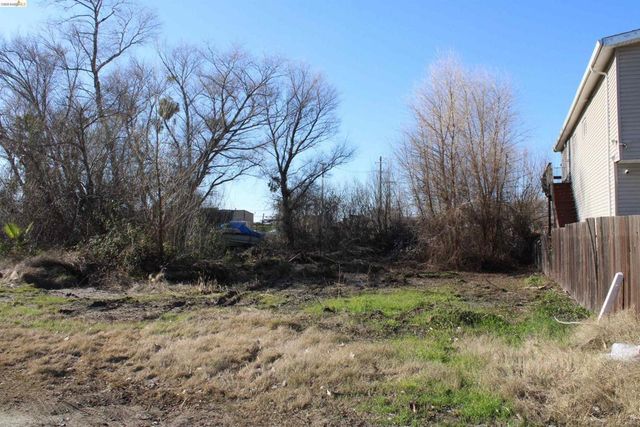 420 Park Ln, Bethel Island