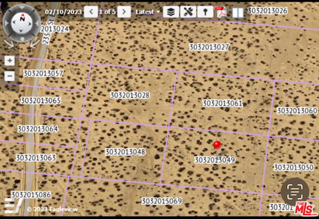 Photo of Listing #26656345