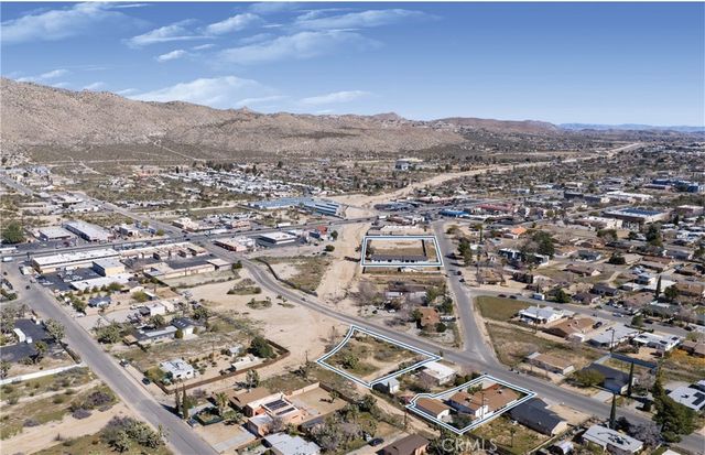 7408 Acoma Trail, Yucca Valley