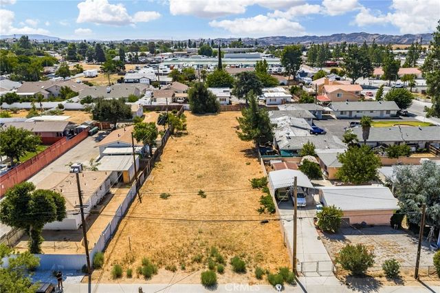 Erwin Street, Calimesa