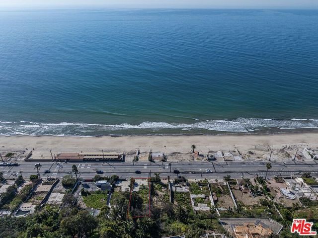 21465 Pacific Coast Highway, Malibu