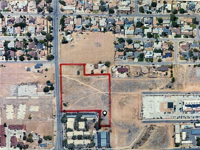 15 Th St Avenue E, Palmdale