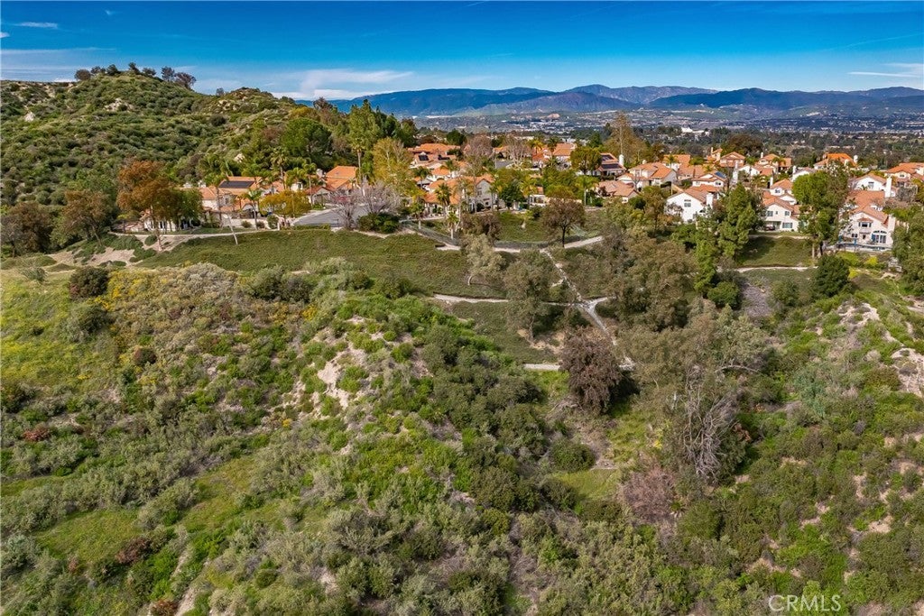 Photo of Listing #IV26041813