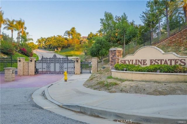 15475 Skyline, Hacienda Heights