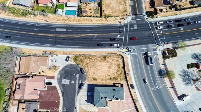Greenwood Place, Victorville