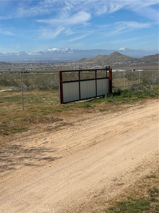 Chrysolite, Apple Valley