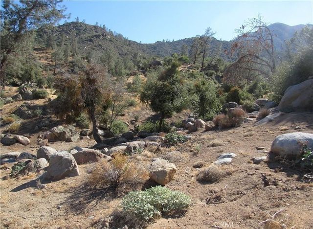 054-145-01-00-2, Kernville