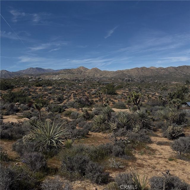 8164 Jemez, Yucca Valley