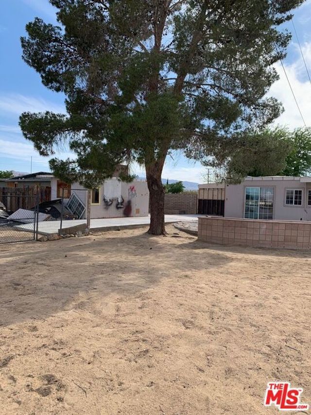5059 1st Street, Joshua Tree