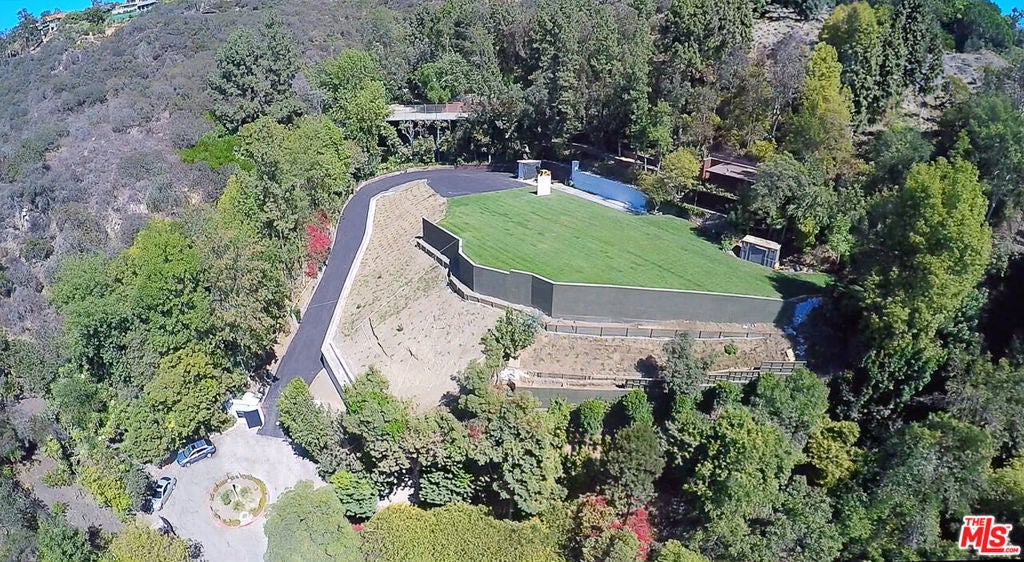 Photo of Listing #26659105