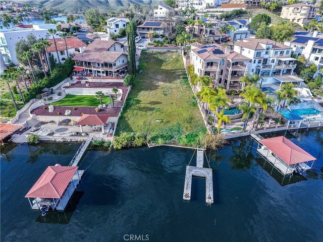 22226 San Joaquin Drive West Drive W, Canyon Lake