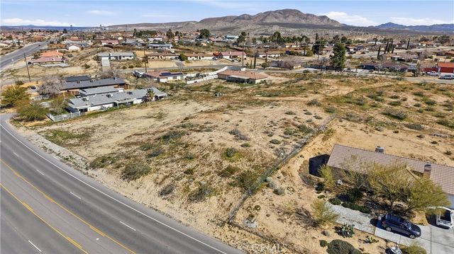 16423 Village Drive, Victorville
